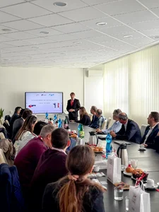 Francúzska delegácia z institut mines-télécom na pôde mtf stu - 17882-01
