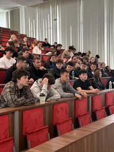 Prednáška o mobilnej energii v rámci maturitného týždňa na mtf stu - 04a